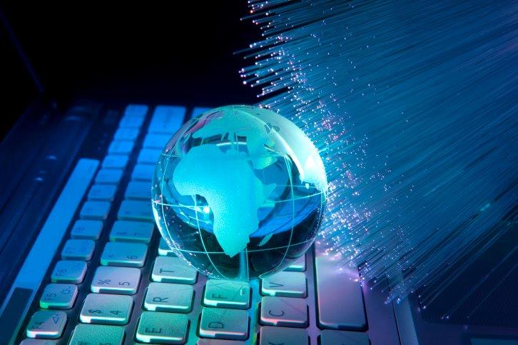 keyboard_globe_fiber_optic Karim
